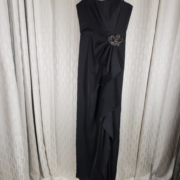 BCBG MAX AZRIA black strapless side drape gown - Picture 3 of 5